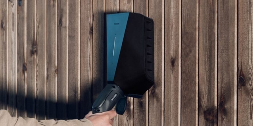 Easee Charge Up 22 kW Wallbox - 1