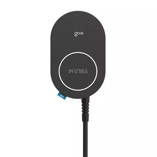Vorderansicht go-e Charger PRO schwarz 22kW